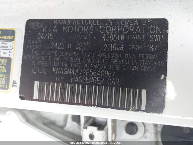 KIA Optima Lx 2015 KNAGM4A72F5640967 Image 9