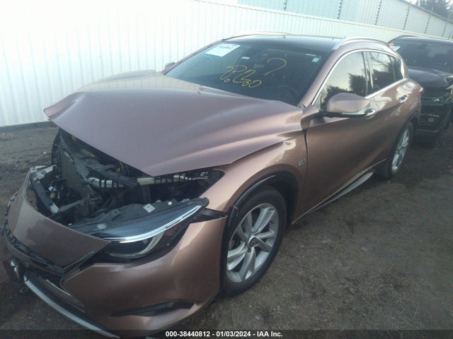 SJKCH5CP6KA007301 Infiniti Qx30 Luxe