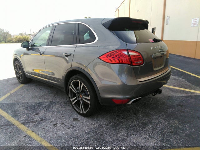 2014 PORSCHE CAYENNE WP1AB2A25ELA58040 Photo 3