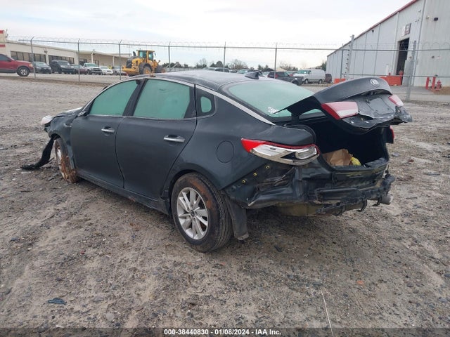 KIA Optima Lx 2016 KNAGT4L38G5079852 Image 3