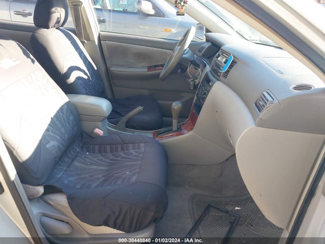 2004 TOYOTA COROLLA LE VIN: JTDBR32E042026777