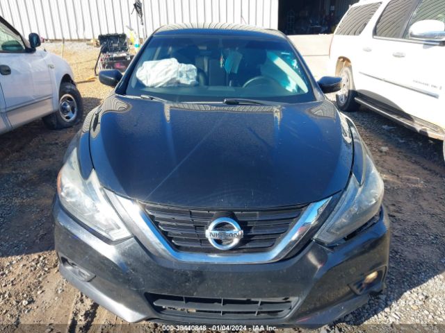 1N4AL3AP0HC485149 Nissan Altima 2.5 Sr