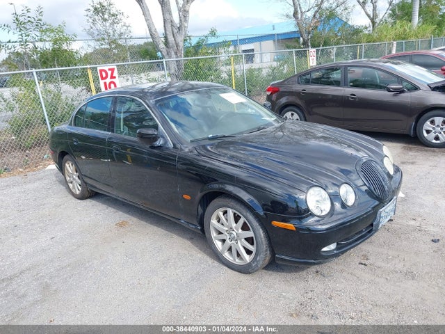 2002 JAGUAR S-TYPE SAJDA03P42GM34957 Photo 0