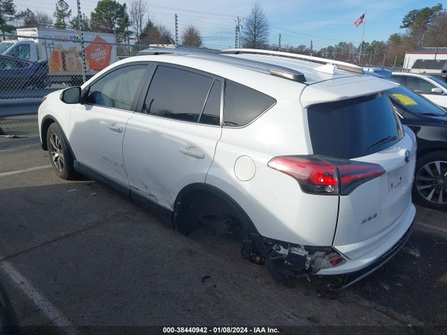 2018 TOYOTA RAV4 XLE VIN: JTMWFREV3JJ750277