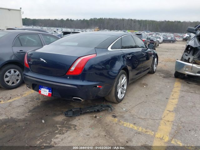 2011 JAGUAR XJ SAJWA2GB7BLV16627 Photo 3