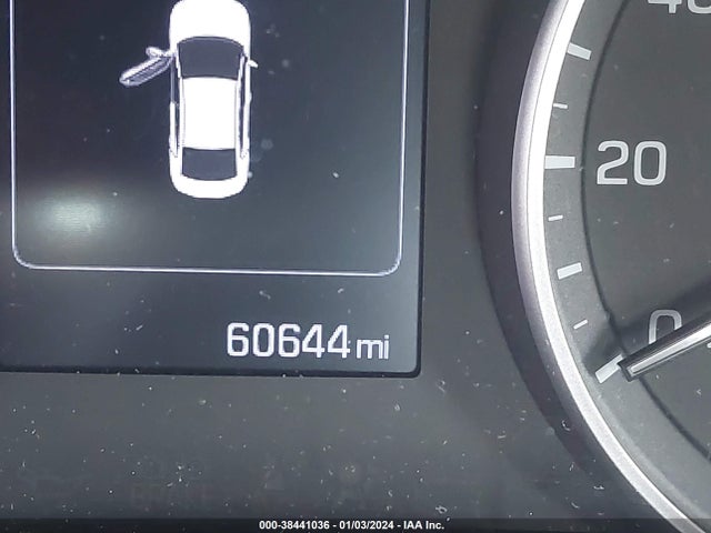 2018 Hyundai Elantra Sel მანქანა იყიდება აუქციონზე, vin: 5NPD84LFXJH315085, აუქციონის ნომერი: 38441036