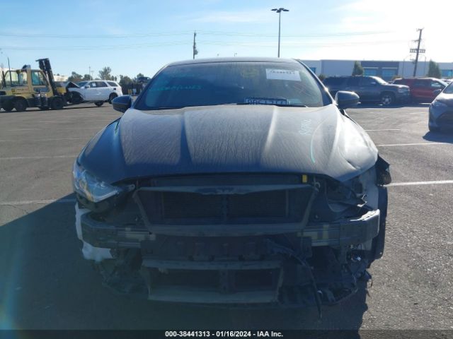 3FA6P0G70HR215663 Ford FUSION S