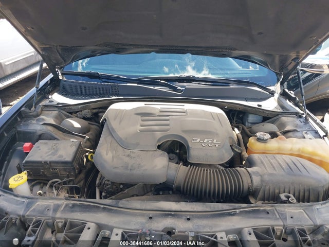 2013 CHRYSLER 300C VIN: 2C3CCAEG7DH621550