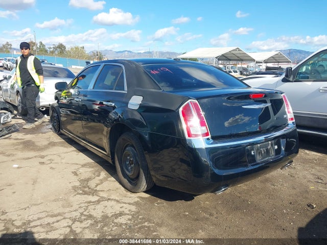 2013 CHRYSLER 300C VIN: 2C3CCAEG7DH621550