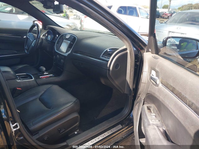 2013 CHRYSLER 300C VIN: 2C3CCAEG7DH621550