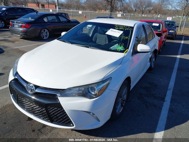 Toyota CAMRY SE 2016 4T1BF1FK9GU221374 Image 2