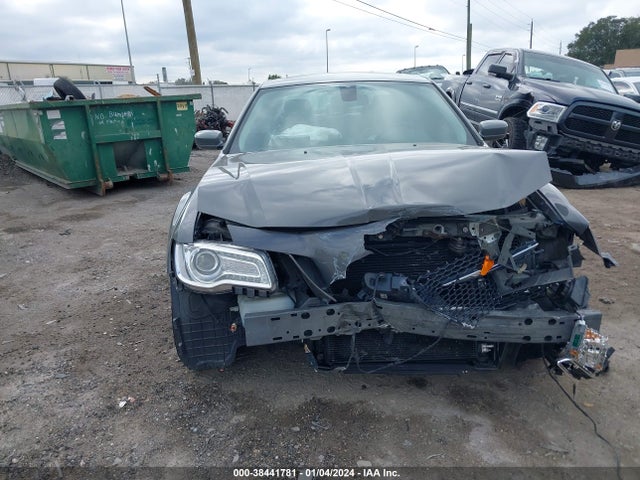 2017 CHRYSLER 300 LIMITED VIN: 2C3CCAAG1HH628182