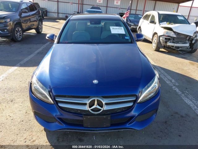 55SWF4JB7HU186762 Mercedes-Benz C 300 Luxury/sport