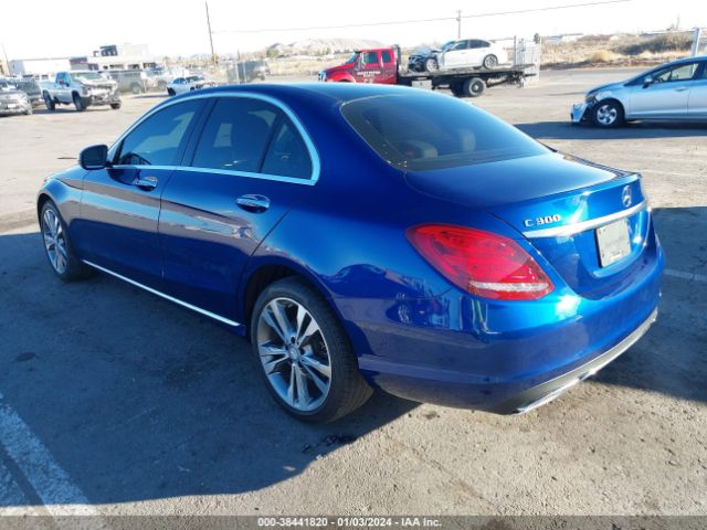55SWF4JB7HU186762 Mercedes-Benz C 300 Luxury/sport