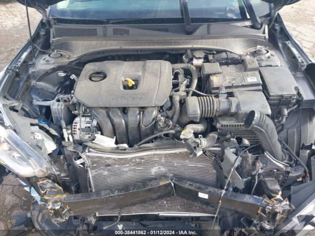 3KPF24AD4ME340195 KIA Forte Lxs