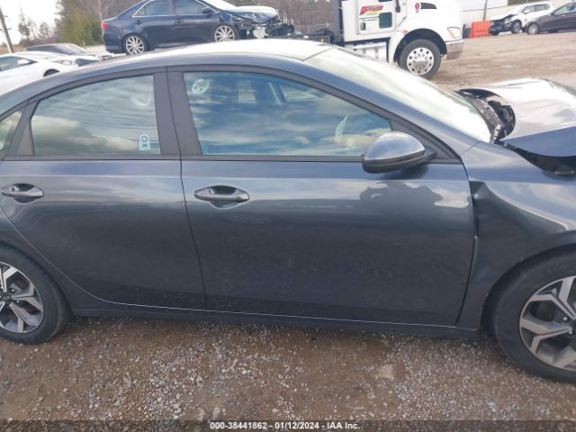 3KPF24AD4ME340195 KIA Forte Lxs