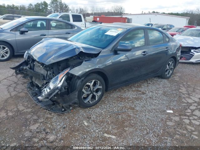 3KPF24AD4ME340195 KIA Forte Lxs