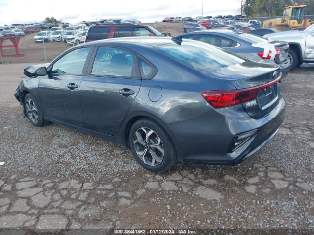3KPF24AD4ME340195 KIA Forte Lxs