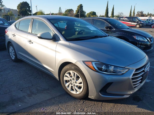 2017 5NPD74LF2HH164577 main image