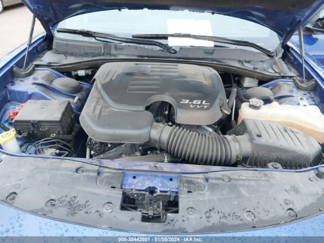 2C3CDXBG5NH201405 Dodge Charger Sxt Rwd