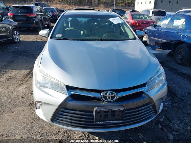 2015 Toyota Camry Le მანქანა იყიდება აუქციონზე, vin: 4T1BF1FKXFU900097, აუქციონის ნომერი: 38442065
