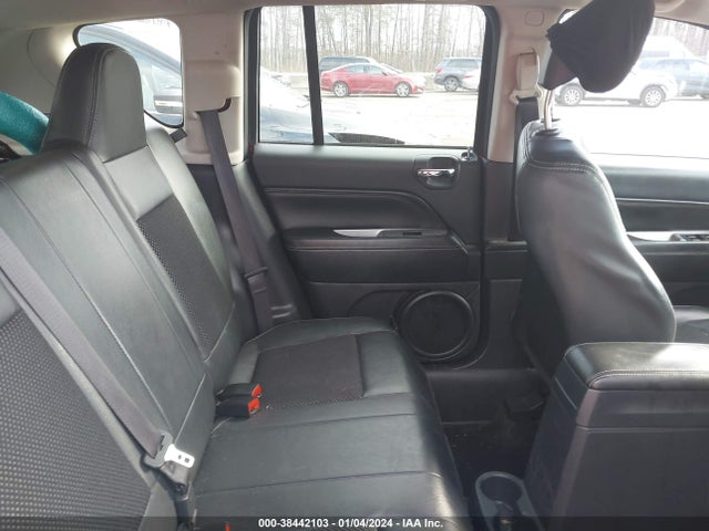 1C4NJCEB4HD160403 Jeep Compass Latitude Fwd