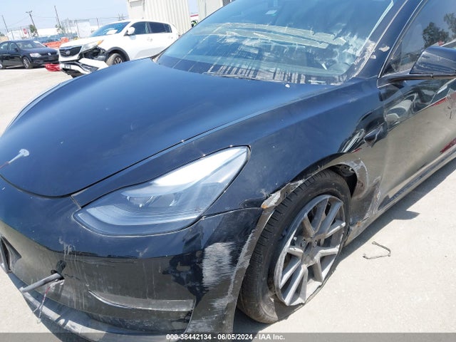 5YJ3E1EAXPF546001 Tesla Model 3 Rear-wheel Drive