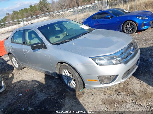 2011 FORD FUSION S VIN: 3FAHP0GA8BR239768