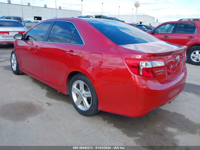 Toyota CAMRY SE 2014 4T1BF1FK0EU853659 Image 3
