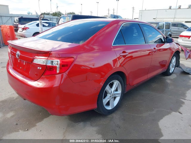 Toyota CAMRY SE 2014 4T1BF1FK0EU853659 Image 4