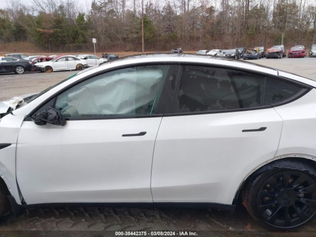 7SAYGDEE2PA161102 Tesla Model Y