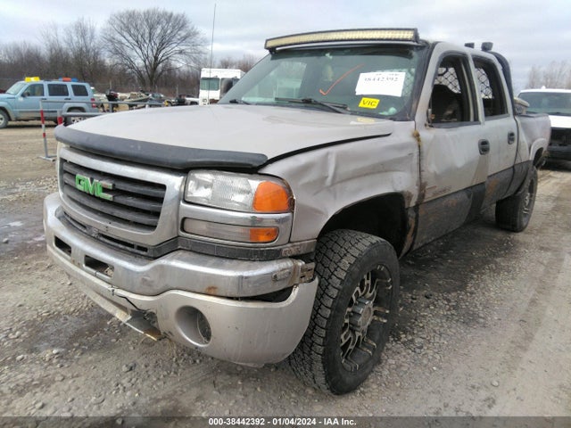 2004 GMC SIERRA 2500HD SLE VIN: 1GTHK23204F184509