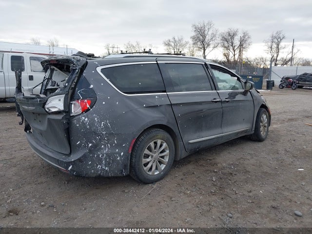 Chrysler Pacifica Touring L 2019 2C4RC1BG5KR613402 Image 4