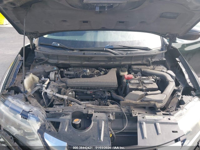 2018 NISSAN ROGUE SV VIN: 5N1AT2MT3JC721999