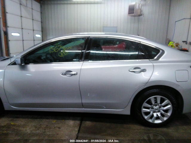2015 NISSAN ALTIMA 2.5/2.5 S/2.5 SL/2.5 SV VIN: 1N4AL3AP4FC278731