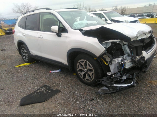 2021 SUBARU FORESTER PREMIUM VIN: JF2SKAJC3MH518405