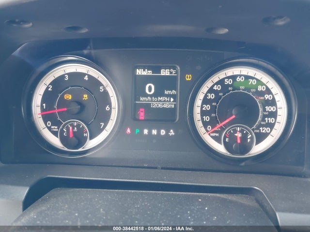 38442518 :رقم المزاد ، 3C6RR6KT3GG338108 vin ، 2016 Ram 1500 Tradesman مزاد بيع