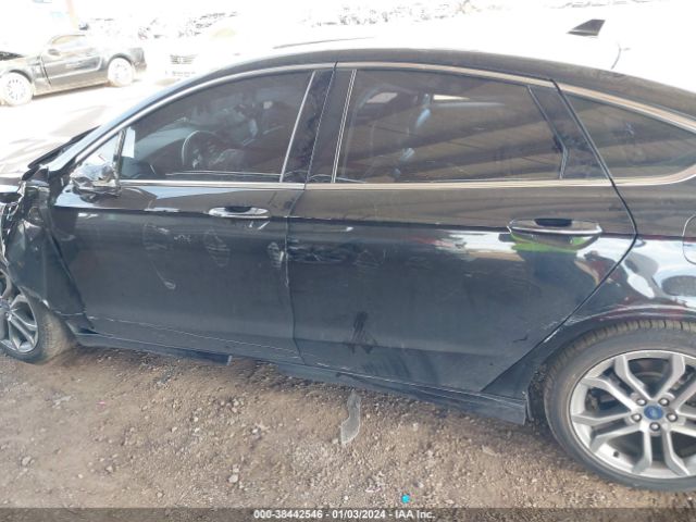 3FA6P0RU9KR202887 Ford Fusion Hybrid Titanium