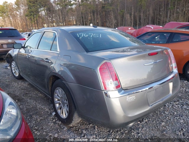 2C3CCAAG4EH175784 Chrysler 300