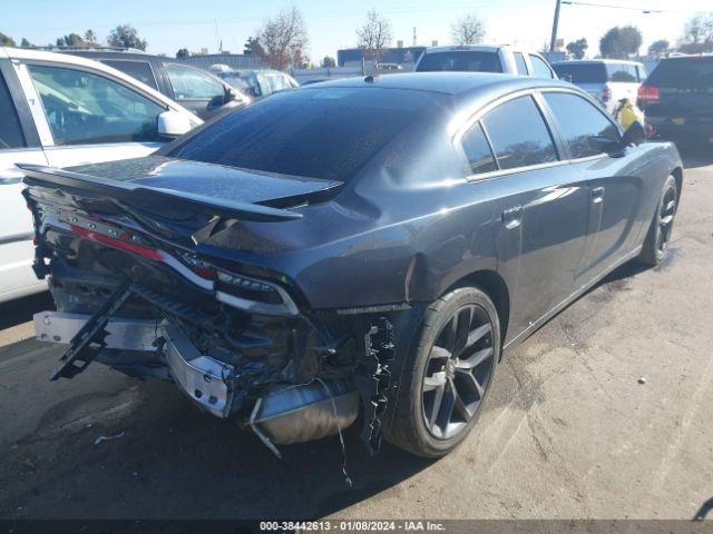 2C3CDXBG2KH623370 Dodge Charger Sxt Rwd