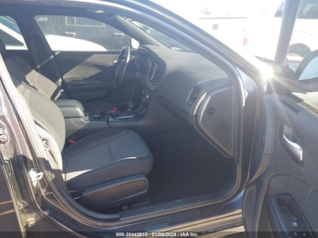 2C3CDXBG2KH623370 Dodge Charger Sxt Rwd