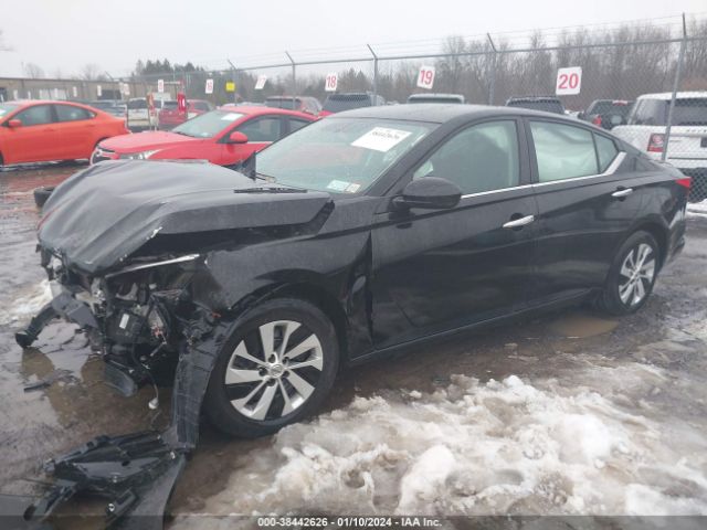 1N4BL4BVXLC157415 Nissan Altima S Fwd