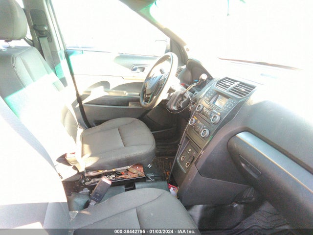 Ford Utility Police Interceptor 2016 1FM5K8AR0GGC93486 Image 5
