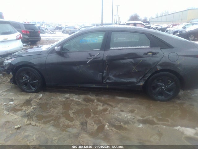 2022 HYUNDAI ELANTRA SEL VIN: 5NPLM4AG1NH071853