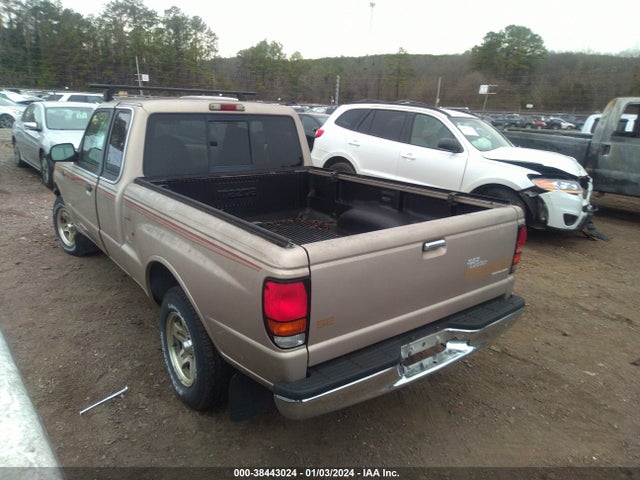 1998 MAZDA B2500 SE VIN: 4F4YR16C6WTM02152
