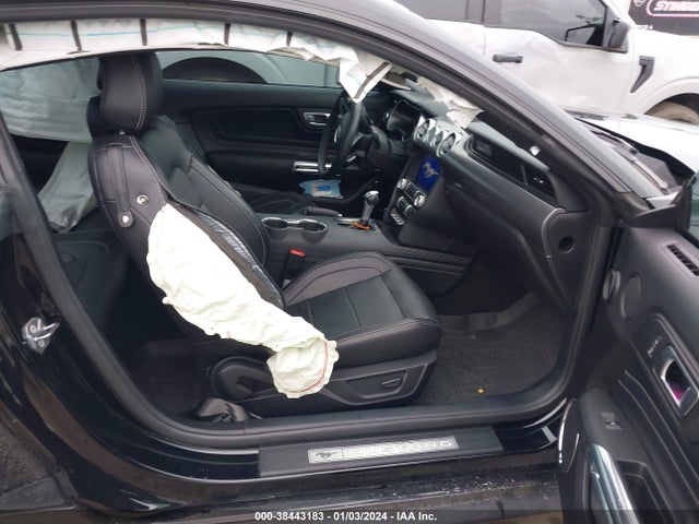 Ford Mustang Ecoboost Premium Fastback 2021 1FA6P8TD0M5107650 Image 5