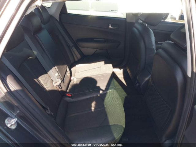 5XXGT4L33LG427047 KIA Optima S