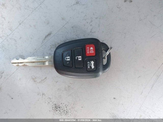 Toyota COROLLA LE 2019 5YFBURHE4KP946239 Image 11