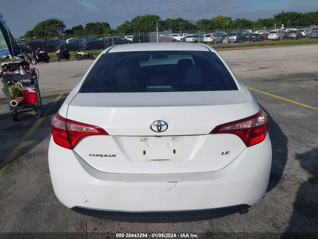 Toyota COROLLA LE 2019 5YFBURHE4KP946239 Image 16