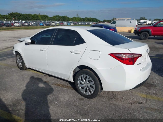 Toyota COROLLA LE 2019 5YFBURHE4KP946239 Image 3